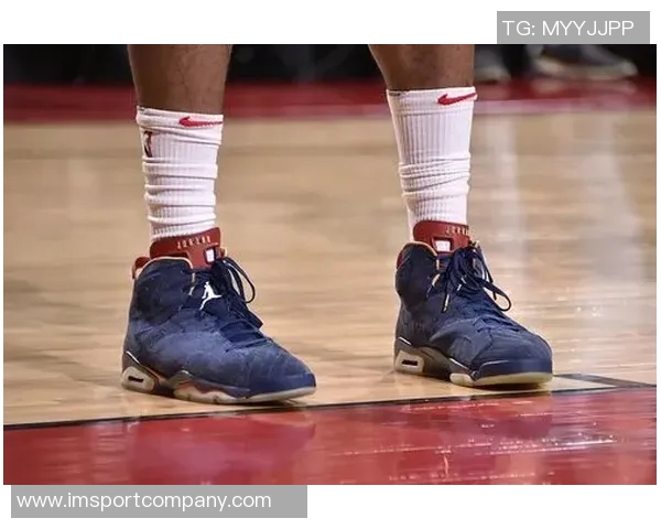 不打球也能秀鞋PJ塔克晒布克限量球鞋引发热议